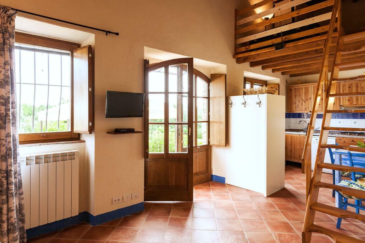 Donzellino Villa Маса Маритима Екстериор снимка