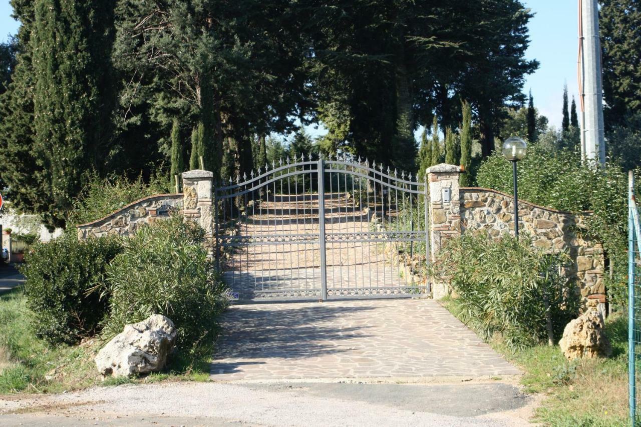 Donzellino Villa Маса Маритима Екстериор снимка